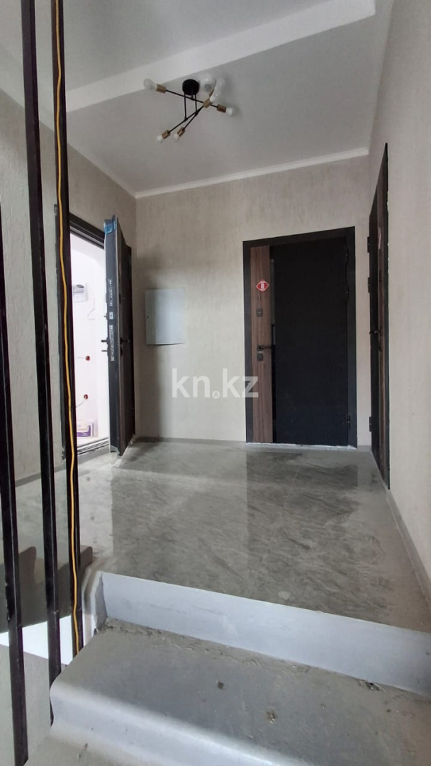 Продажа 1-комнатной квартиры, 55.6 м², ул. Жумагалиева в Уральске - фото 8