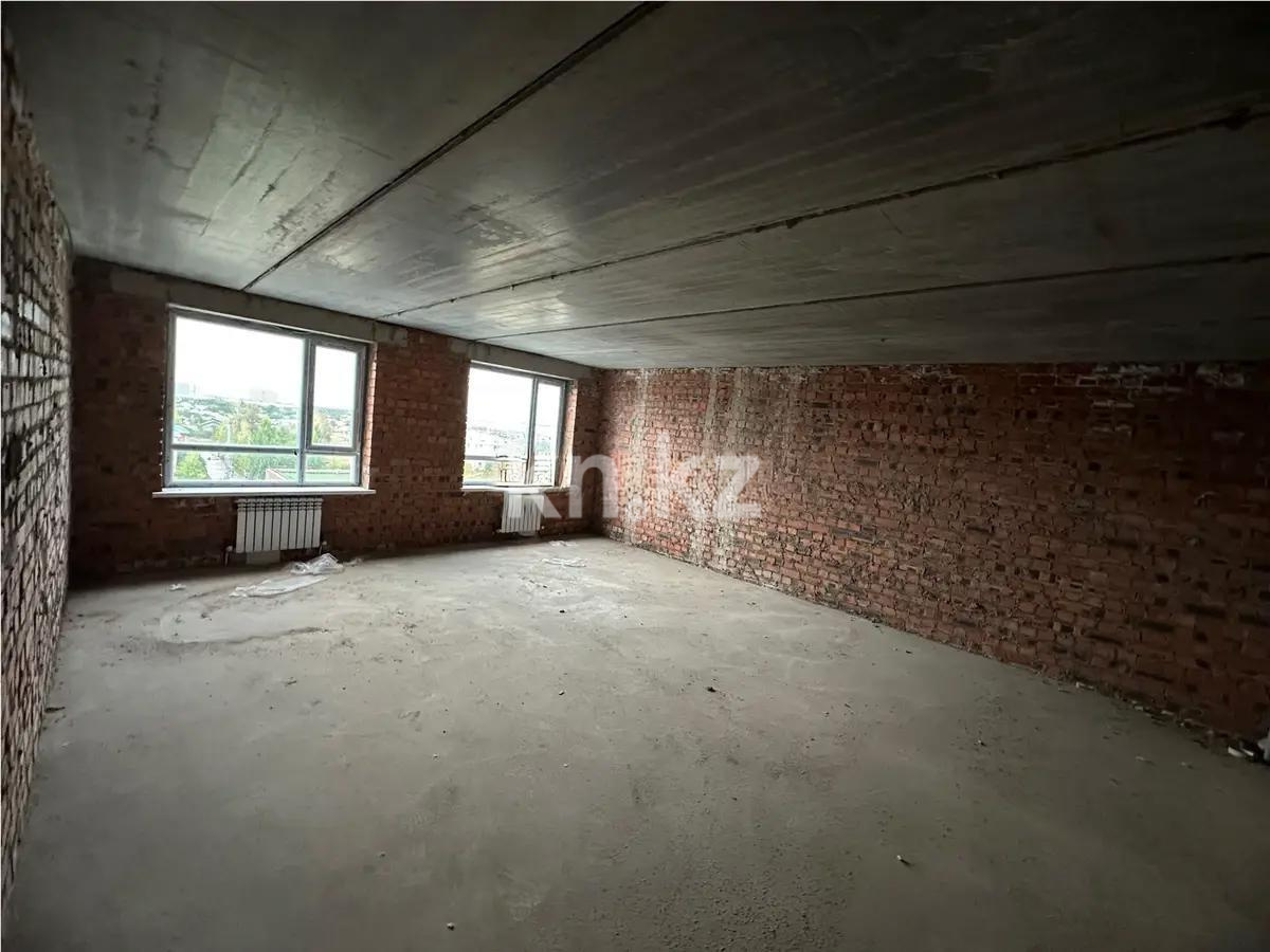 Продажа 2-комнатной квартиры, 64 м², ул. Сарытогай, дом  13 стр в Астане