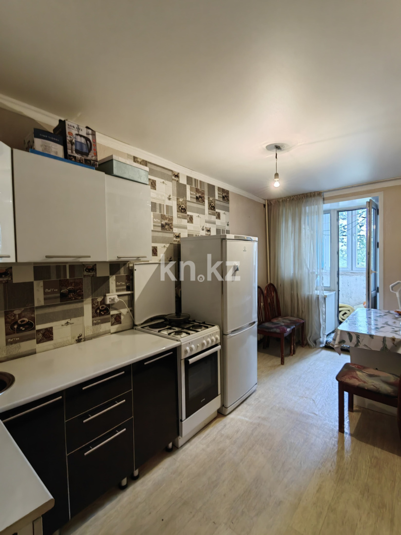Продажа 1-комнатной квартиры, 34 м², пр. Бухар-жырау, дом  96 в Караганде - фото 10