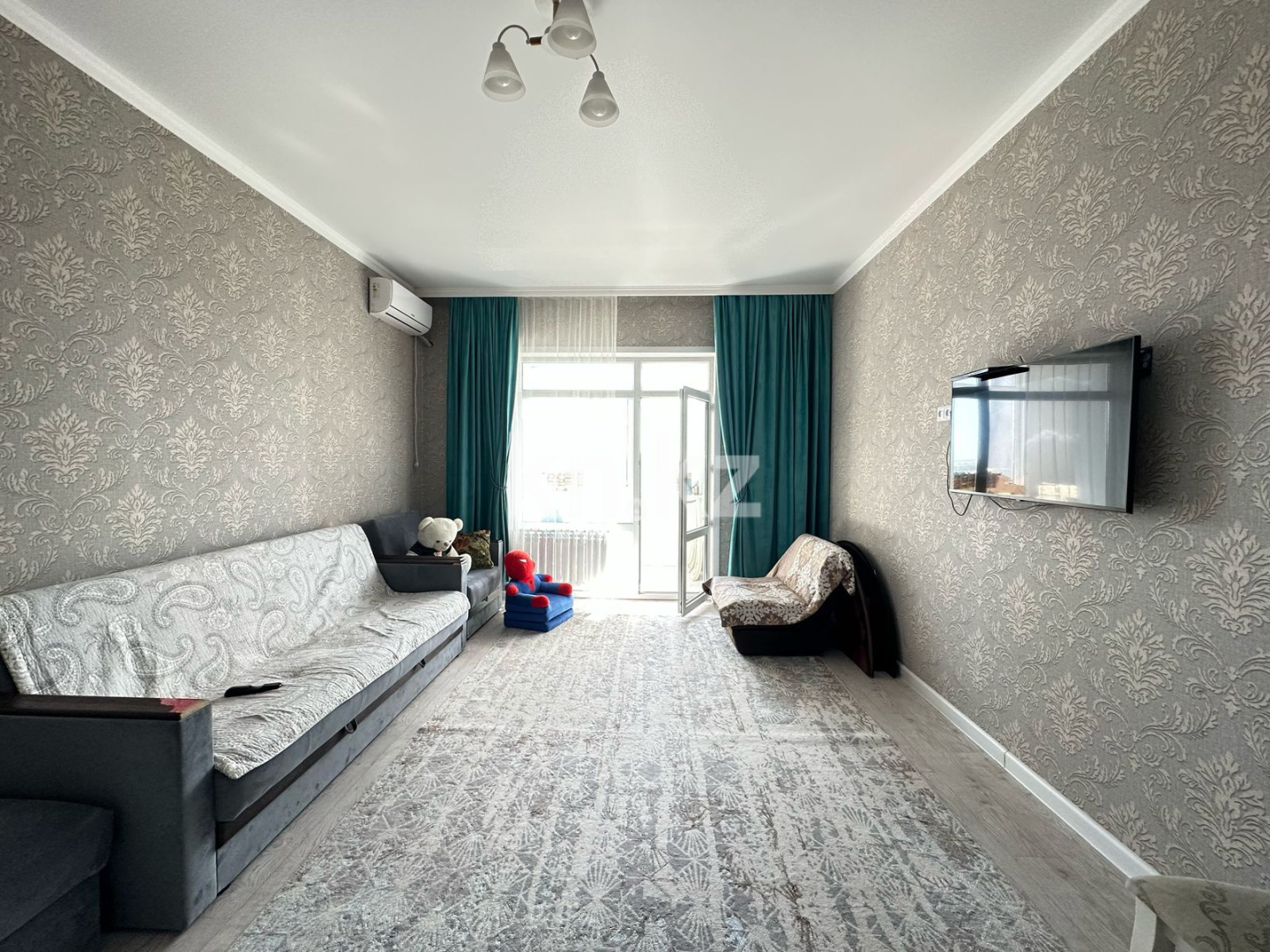 Продажа 2-комнатной квартиры, 73 м², ул. Муканова, дом  1/9 в Караганде - фото 2