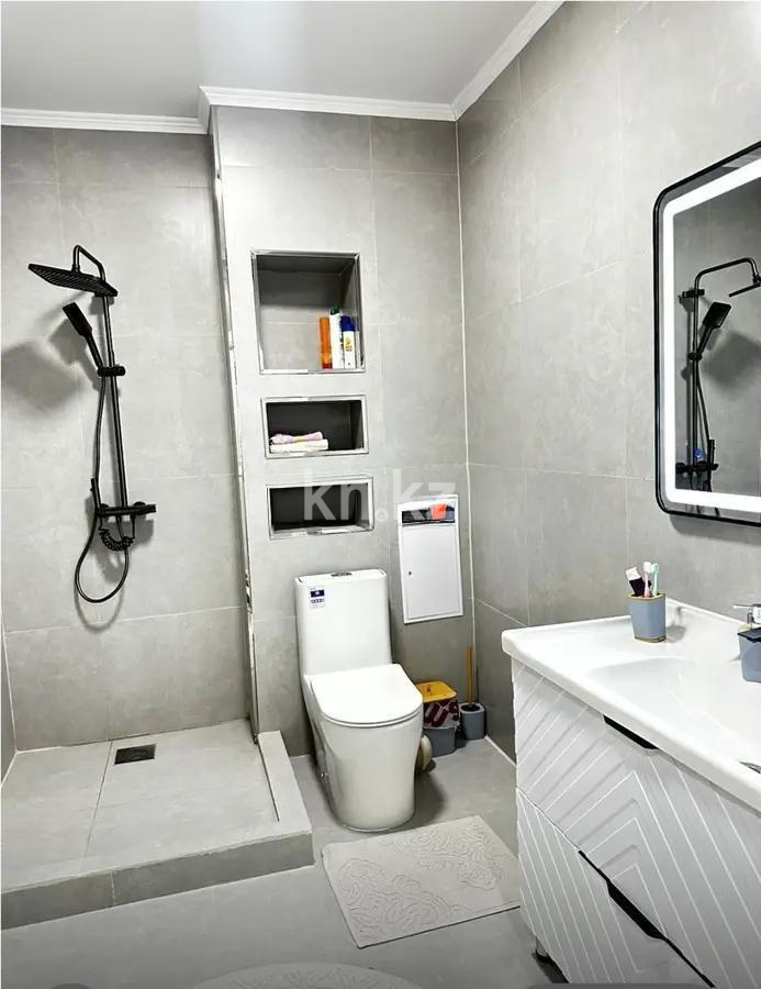 Продажа 3-комнатной квартиры, 127 м², ул. Жуалы, дом  1 в Алматы - фото 5