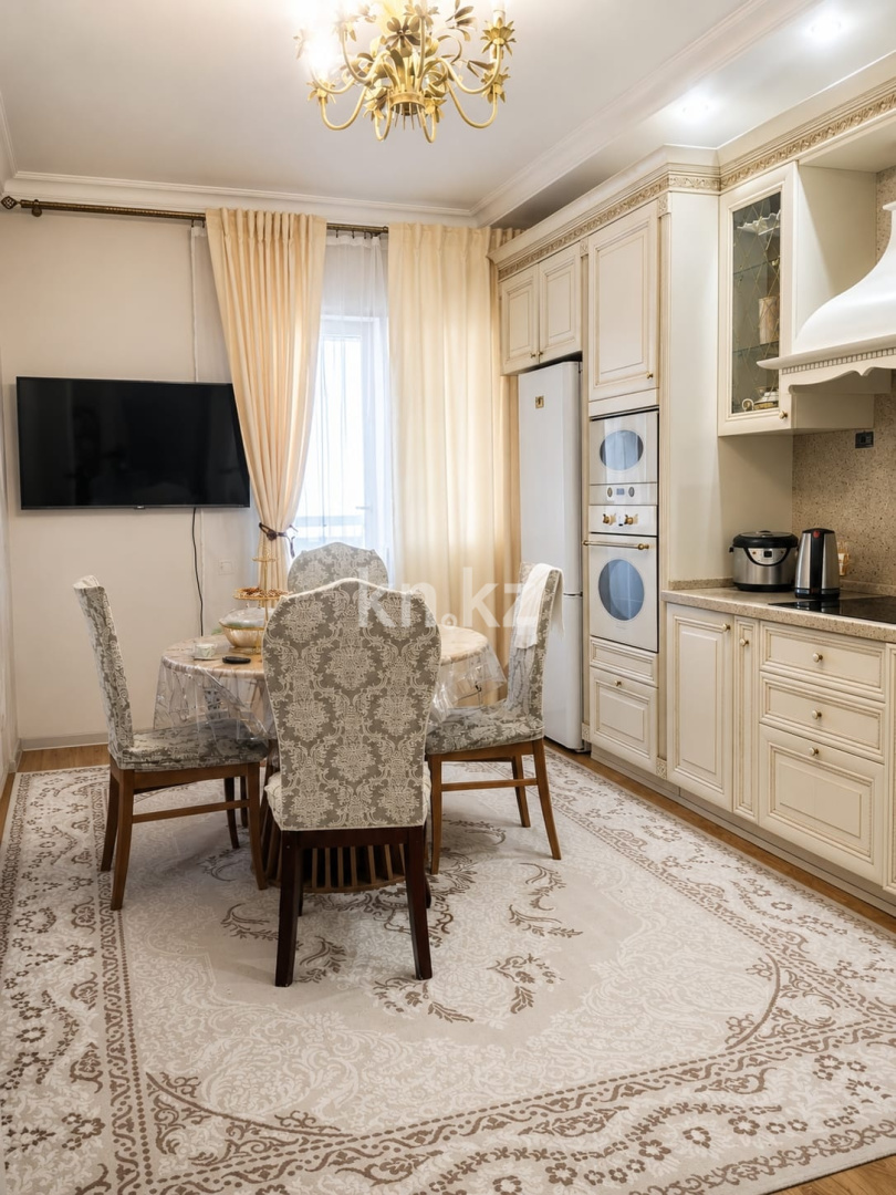 Продажа 4-комнатной квартиры, 106 м² в Астане