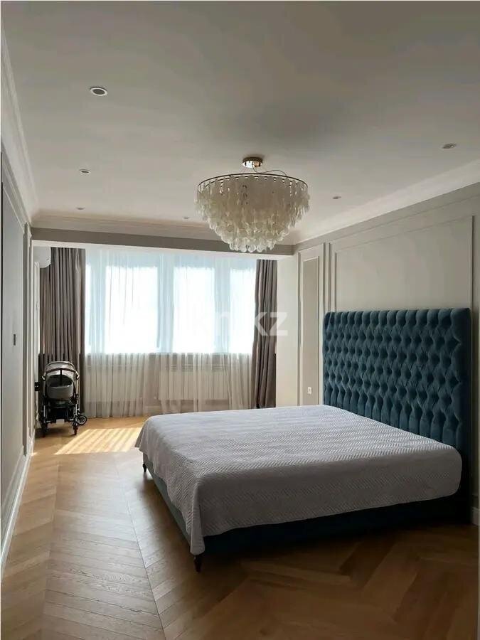 Продажа 4-комнатной квартиры, 200 м² в Алматы - фото 2