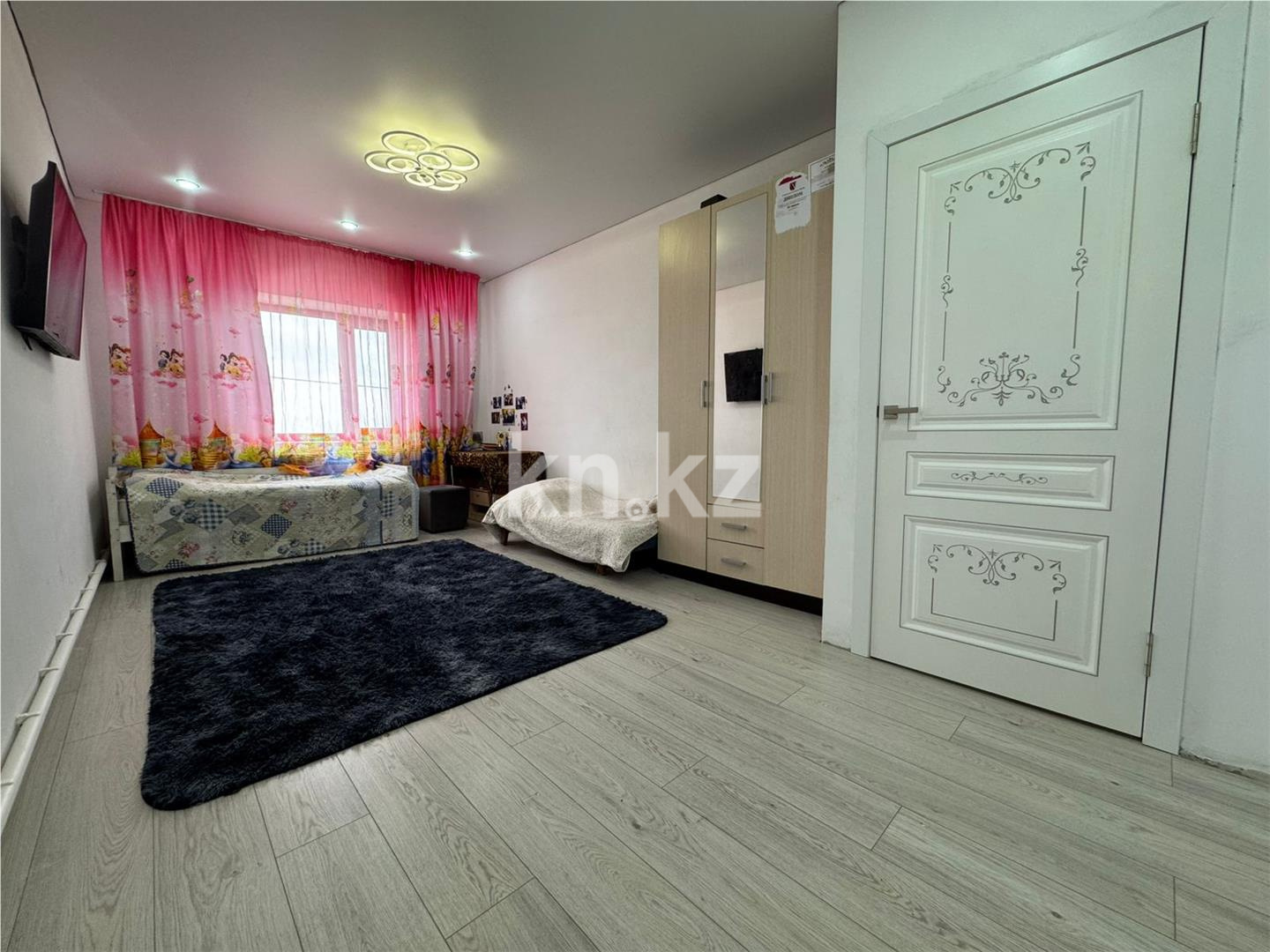 Продажа 5-комнатного дома, 203.3 м², 83 квартал, дом  2/1 в Караганде - фото 3