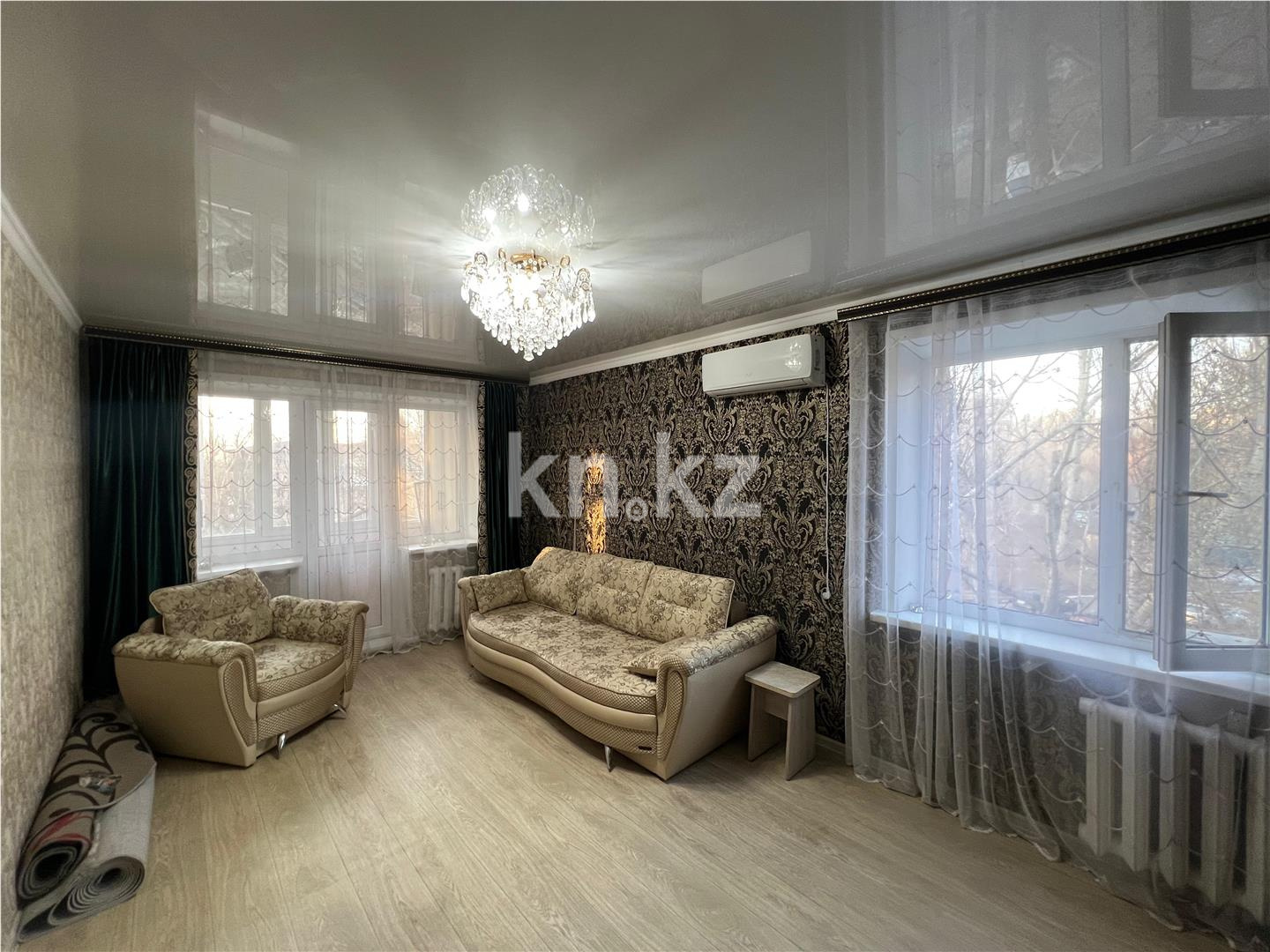 Продажа 2-комнатной квартиры, 42 м², ул. Ержанова, дом  38 в Караганде - фото 2
