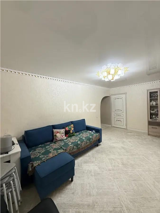Продажа 3-комнатной квартиры, 64 м², мкр-н Аксай-2, дом  67/1 в Алматы