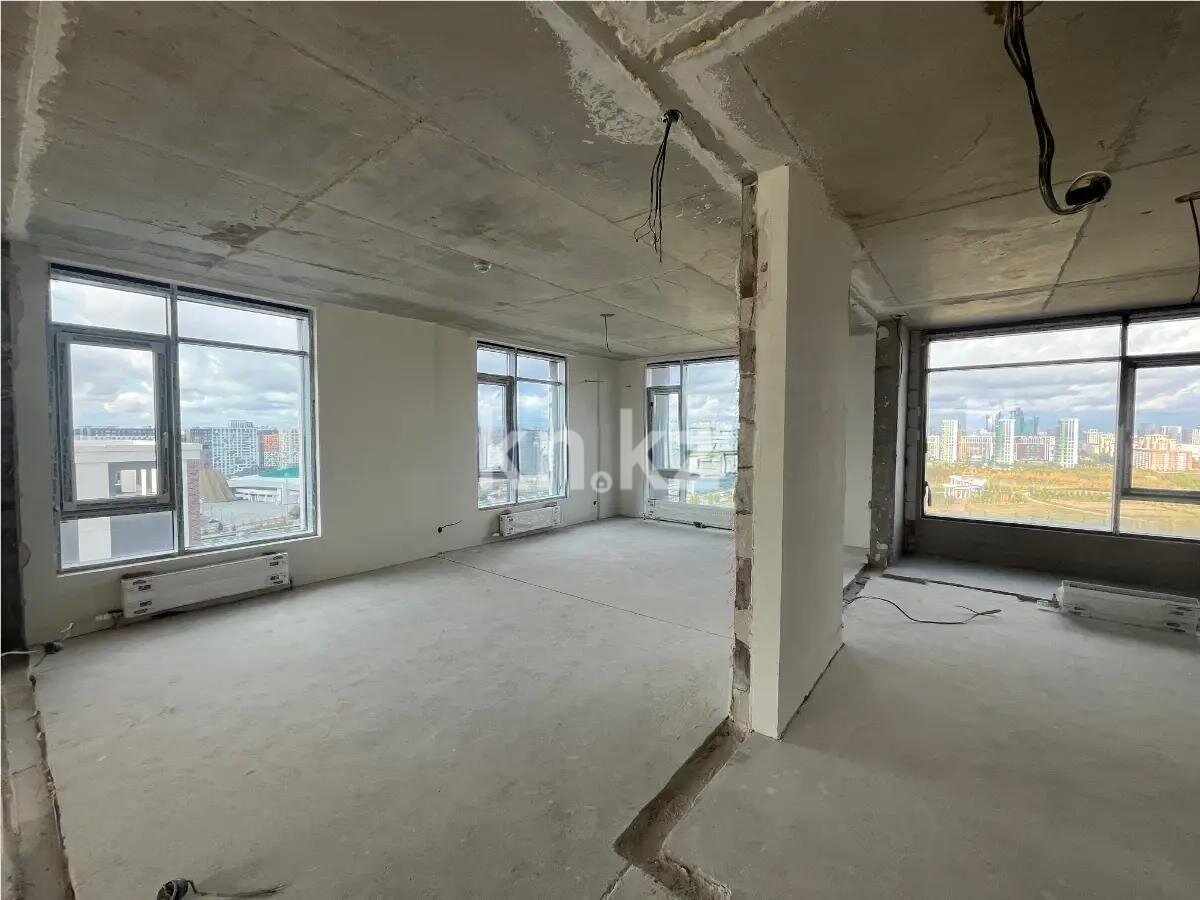 Продажа 3-комнатной квартиры, 130.8 м² в Астане