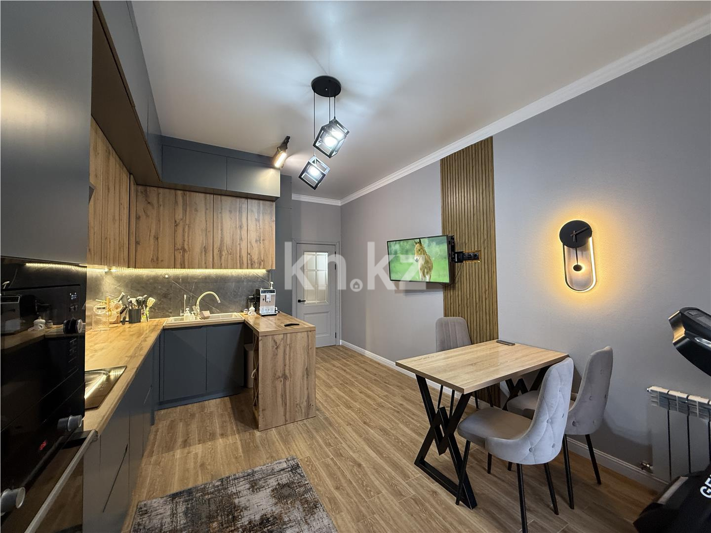Продажа 3-комнатной квартиры, 91 м², ул. Ашимова в Караганде - фото 22