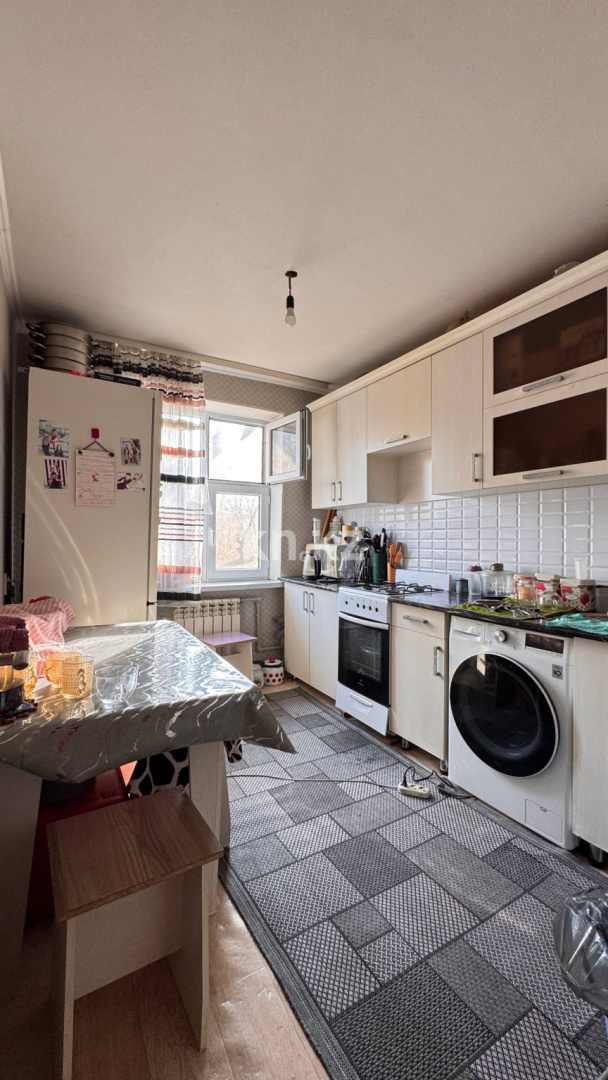 Продажа 4-комнатной квартиры, 76.2 м², Самал, дом  16 в Таразе - фото 9