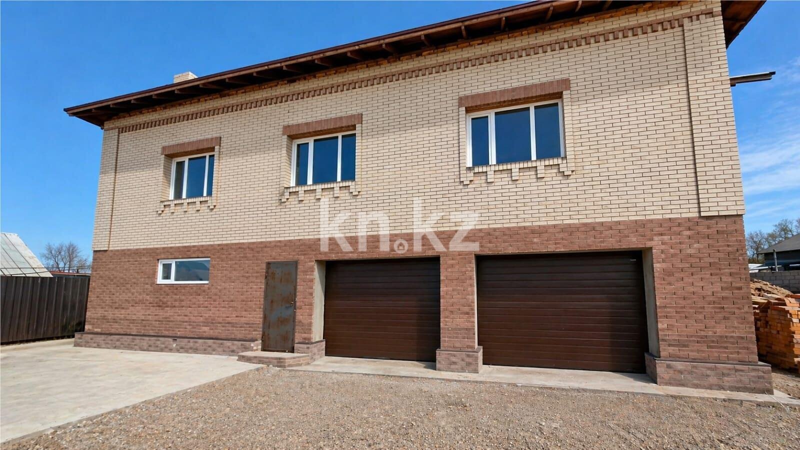 Продажа 5-комнатного дома, 402.5 м² в Караганде - фото 2