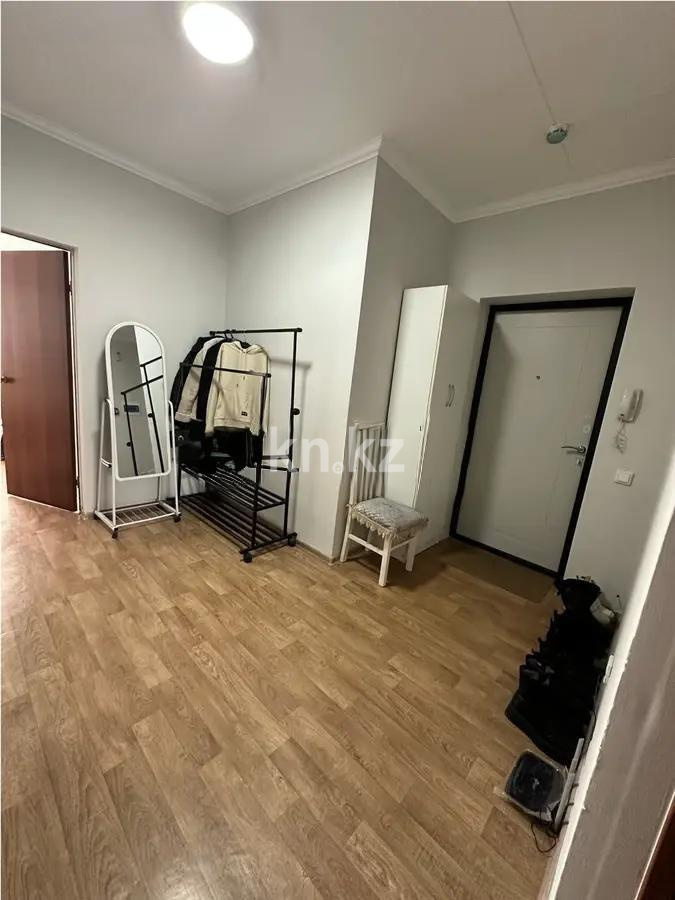 Продажа 1-комнатной квартиры, 47 м², ул. Момышулы, дом  24 в Караганде - фото 4