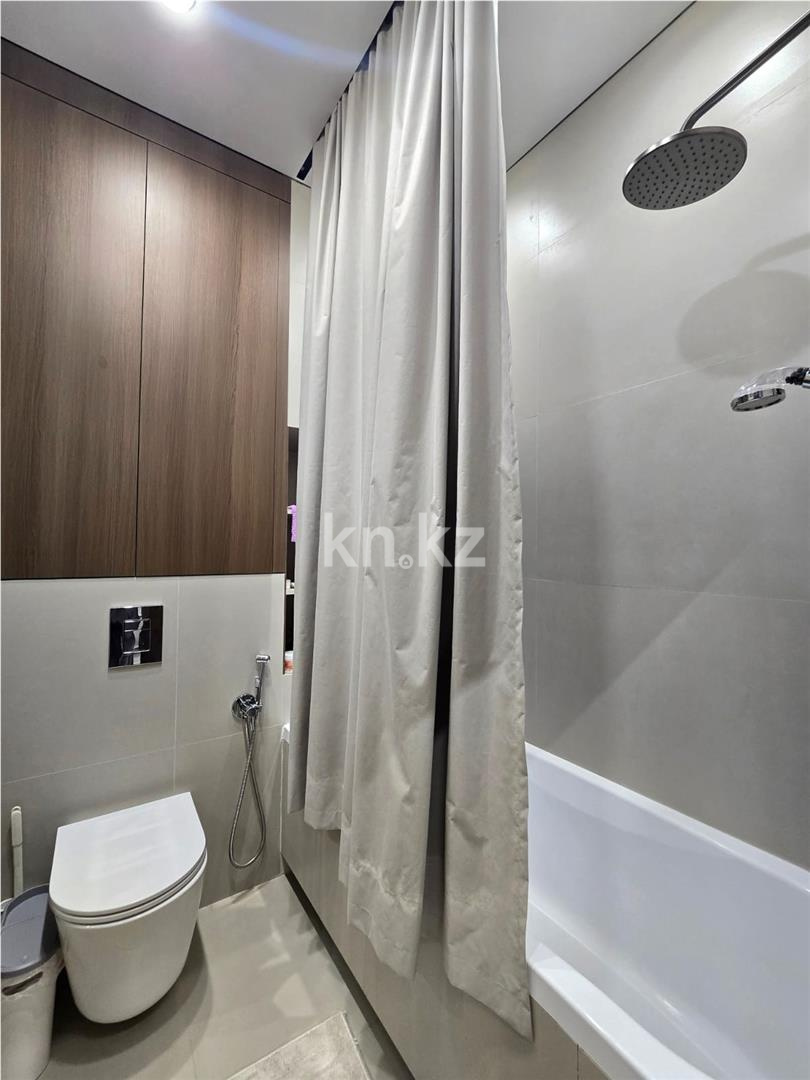 Продажа 3-комнатной квартиры, 77 м² в Караганде - фото 9