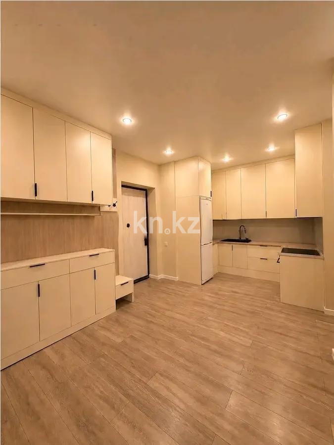 Продажа 3-комнатной квартиры, 50 м² в Алматы - фото 3