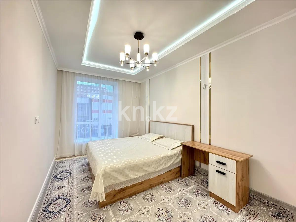 Продажа 3-комнатной квартиры, 92 м², ул. Омарова, дом  12в в Астане - фото 2