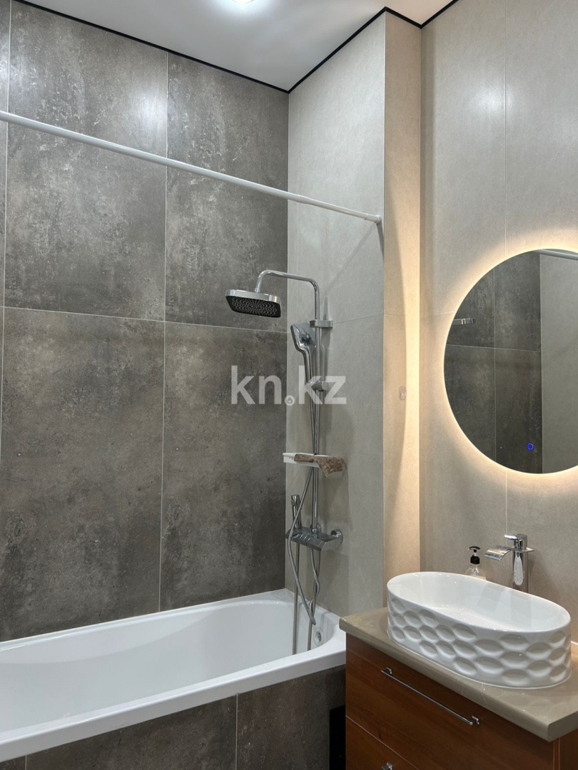 Аренда 2-комнатной квартиры посуточно, 45 м², Е36, дом  9/2 в Астане