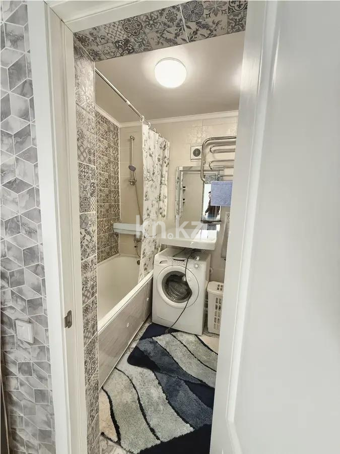 Продажа 1-комнатной квартиры, 39 м², мкр-н Самал-2, дом  43 в Алматы - фото 2