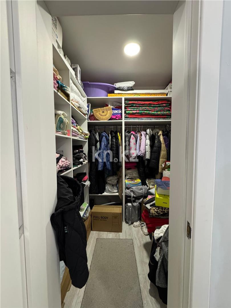 Продажа 3-комнатной квартиры, 84 м², ул. Сыганак в Астане - фото 10