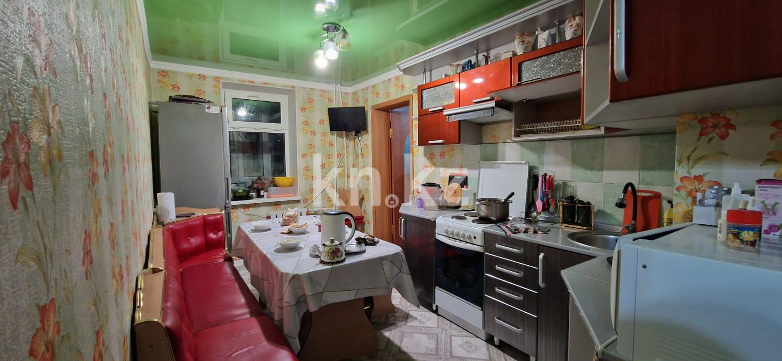 Продажа 4-комнатной квартиры, 100 м², ул. Амангельды в Темиртау - фото 8