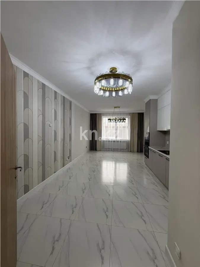 Продажа 4-комнатной квартиры, 127.3 м², пр. Аль-Фараби, дом  20 в Астане - фото 2
