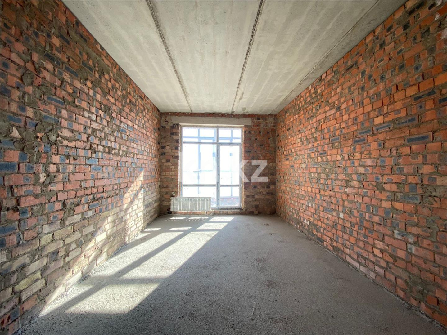 Продажа 2-комнатной квартиры, 67 м² в Караганде