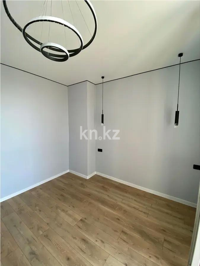 Продажа 1-комнатной квартиры, 40 м², ул. Е-430, дом  3 в Астане - фото 2