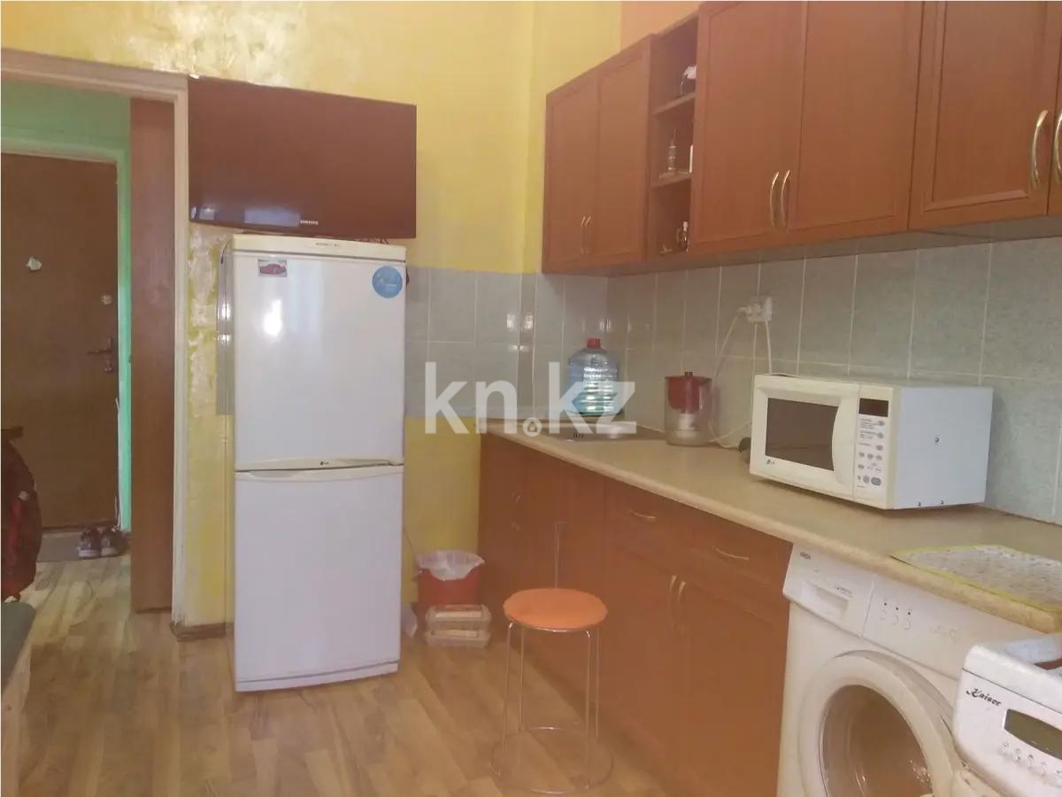 Продажа 1-комнатной квартиры, 40 м², ул. Жандосова, дом  35 в Алматы - фото 2