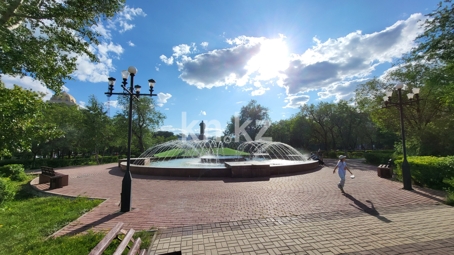 Продажа 1-комнатной квартиры, 41.3 м², ул. Абая, дом  7 в Караганде - фото 39