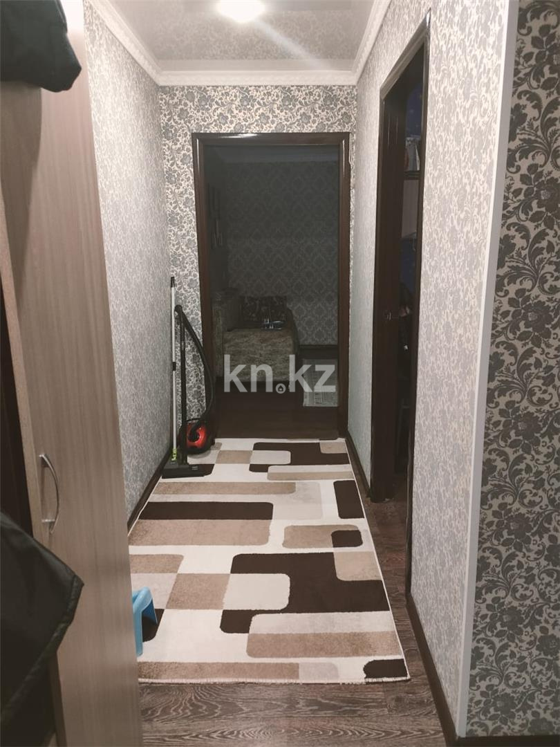 Продажа 3-комнатной квартиры, 60 м², ул. Жекибаева в Караганде - фото 20