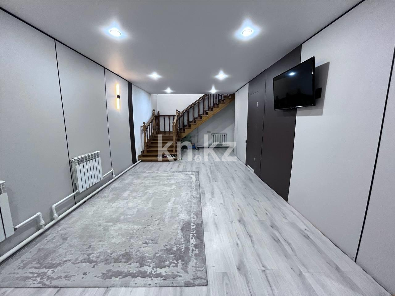 Продажа 5-комнатного дома, 271 м² в Караганде - фото 4