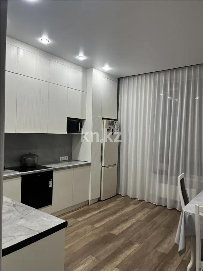 Продажа 3-комнатной квартиры, 88 м², ул. Е-36, дом  2 в Астане - фото 2