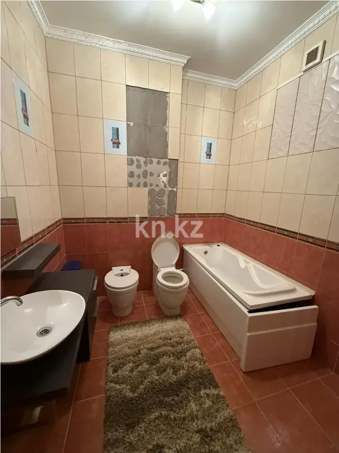 Продажа 3-комнатной квартиры, 132 м², ул. Сарайшык, дом  38 в Астане - фото 3