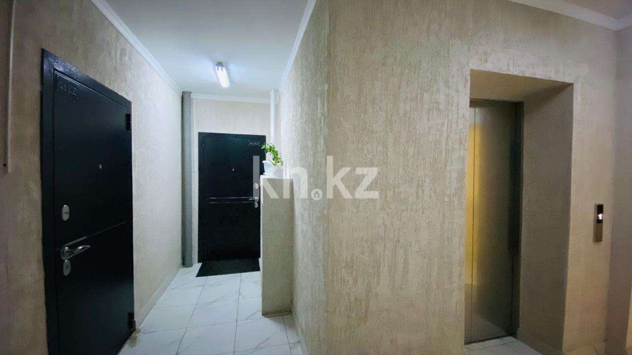 Продажа 4-комнатной квартиры, 110 м², ул. Муканова в Караганде - фото 32