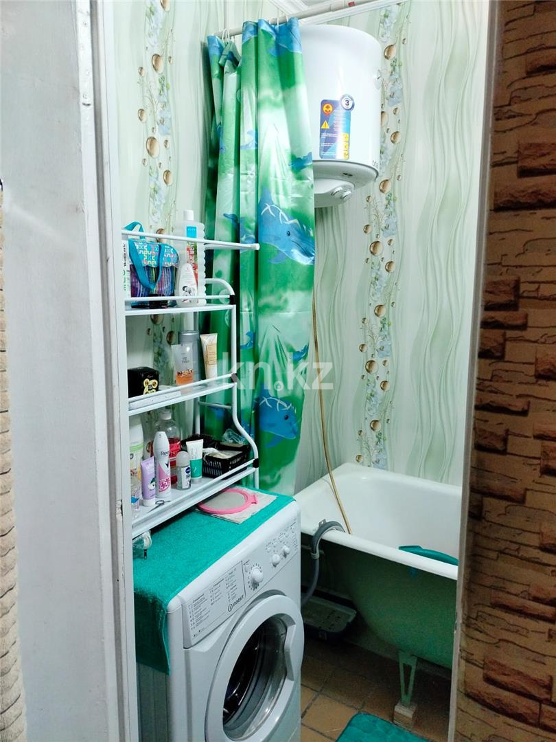 Продажа 2-комнатной квартиры, 52 м², мкр-н Восток-3, дом  16 в Караганде - фото 9