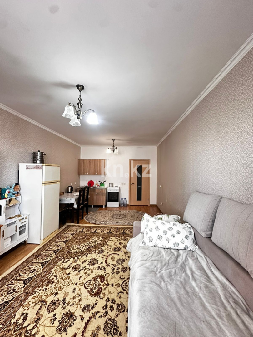 Аренда 1-комнатной квартиры, 35 м² в Астане