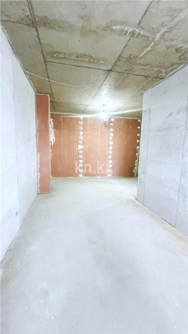 Продажа 3-комнатной квартиры, 82 м², пр. Строителей в Караганде - фото 4