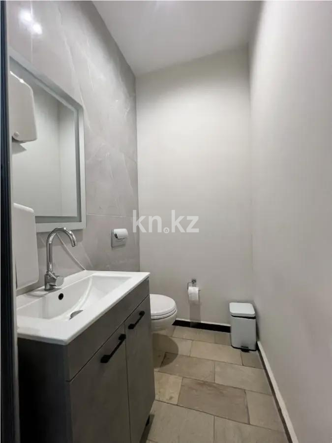 Продажа 4-комнатной квартиры, 177.4 м² в Алматы - фото 4