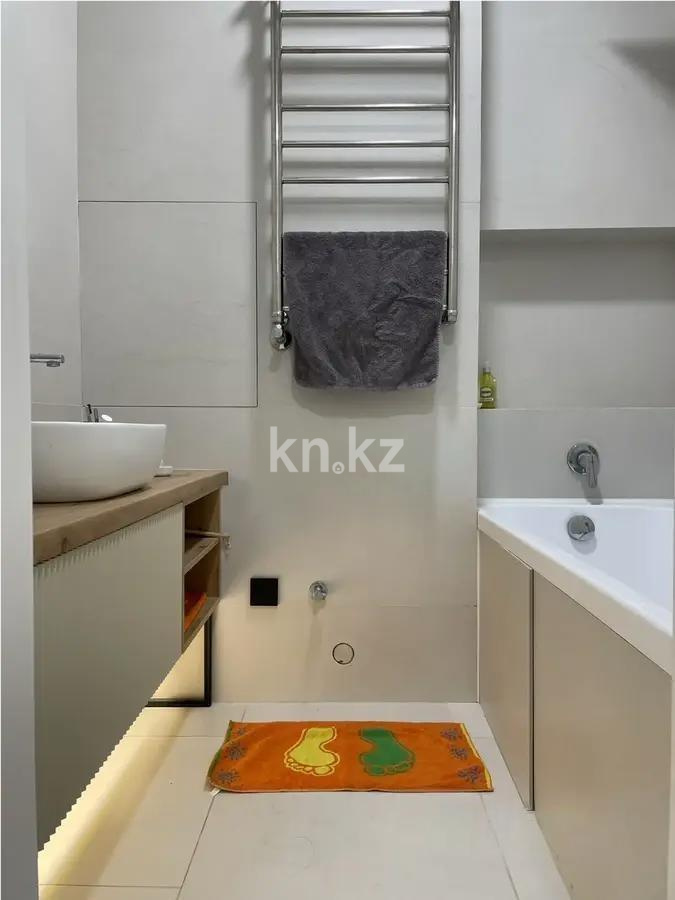 Продажа 3-комнатной квартиры, 91 м², ул. Афцинао, дом  4 в Алматы - фото 5