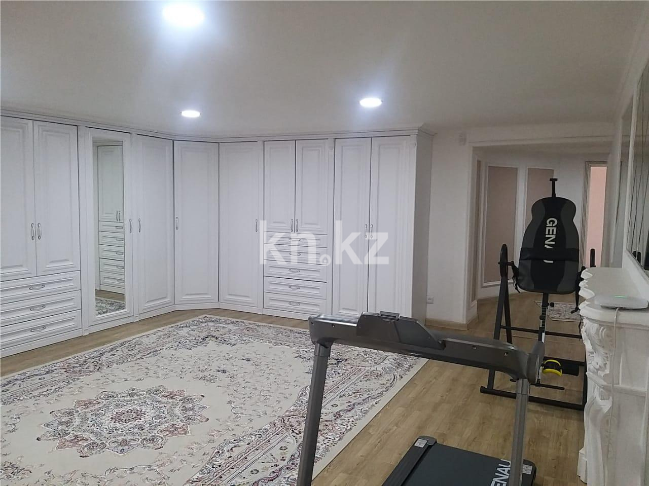 Продажа 5-комнатного дома, 520 м², ул. Муканова в Караганде - фото 43