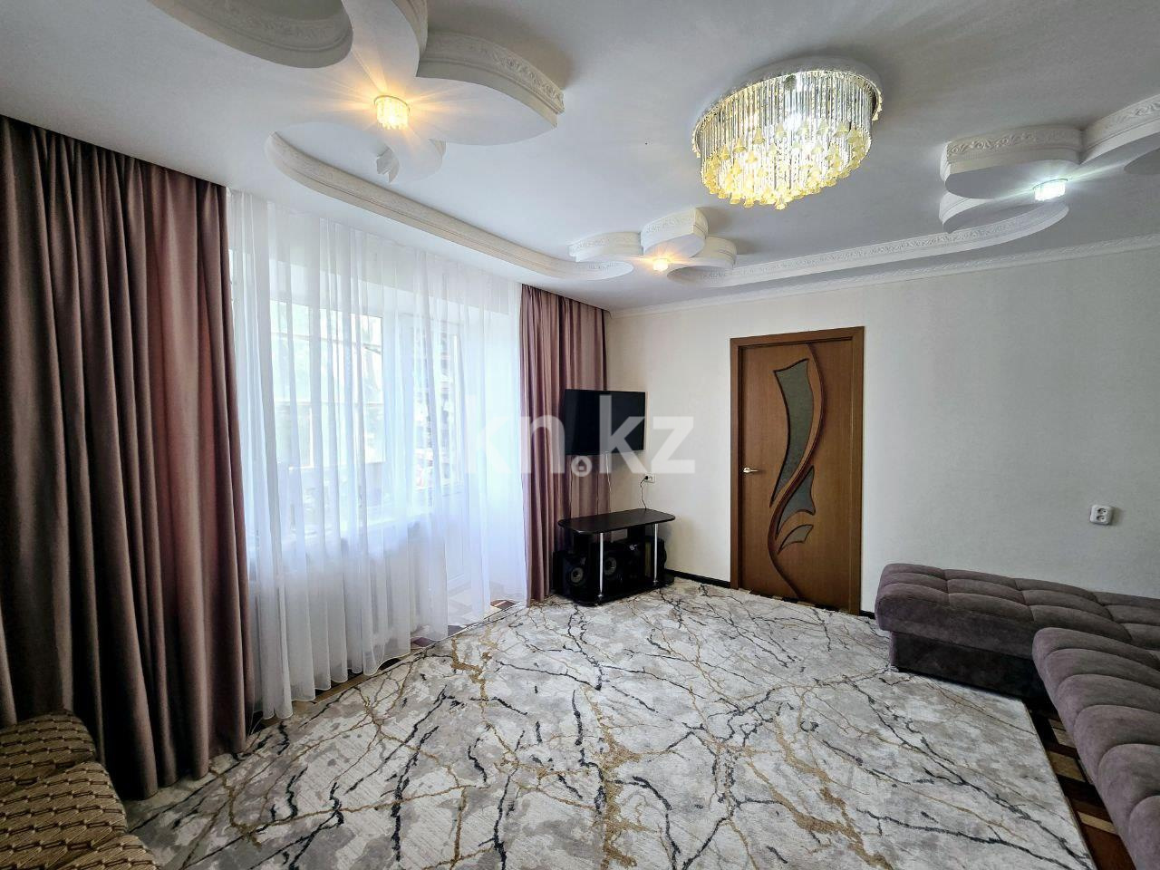 Продажа 3-комнатной квартиры, 56 м², ул. 6-й мик-н в Темиртау - фото 2