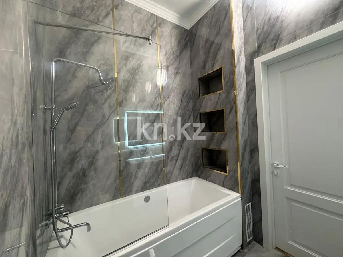 Продажа 3-комнатной квартиры, 120 м², ул. Сатпаева, дом  30/5 в Алматы - фото 5