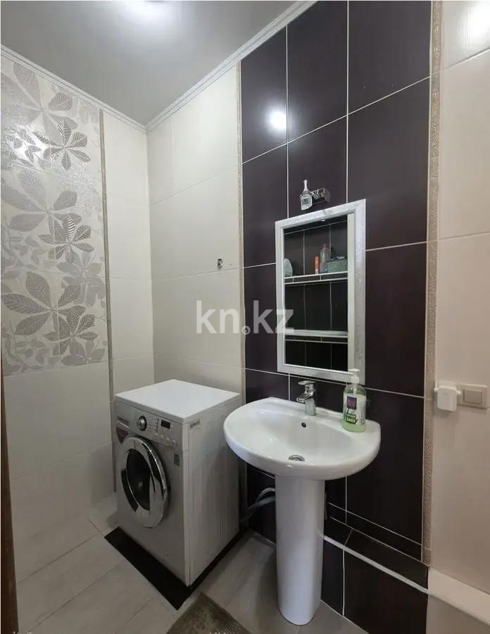 Продажа 3-комнатной квартиры, 93.2 м², ул. Кенесары хана, дом  54/12 в Алматы - фото 5