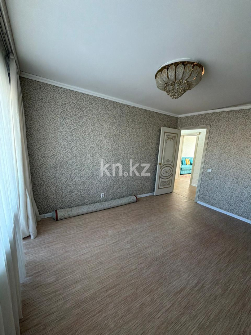 Продажа 3-комнатной квартиры, 64 м² в Караганде - фото 10