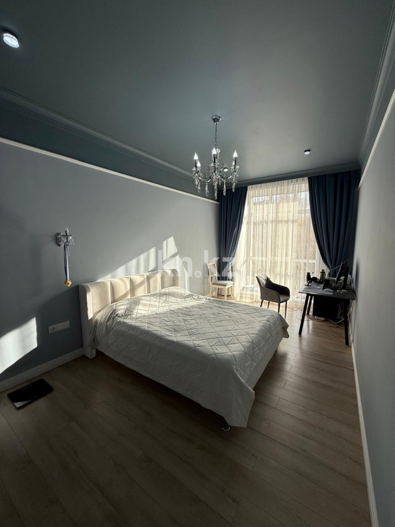 Продажа 4-комнатной квартиры, 140 м², ул. Бокейхана, дом  3б - Керей Жанибек Хандар в Астане - фото 26