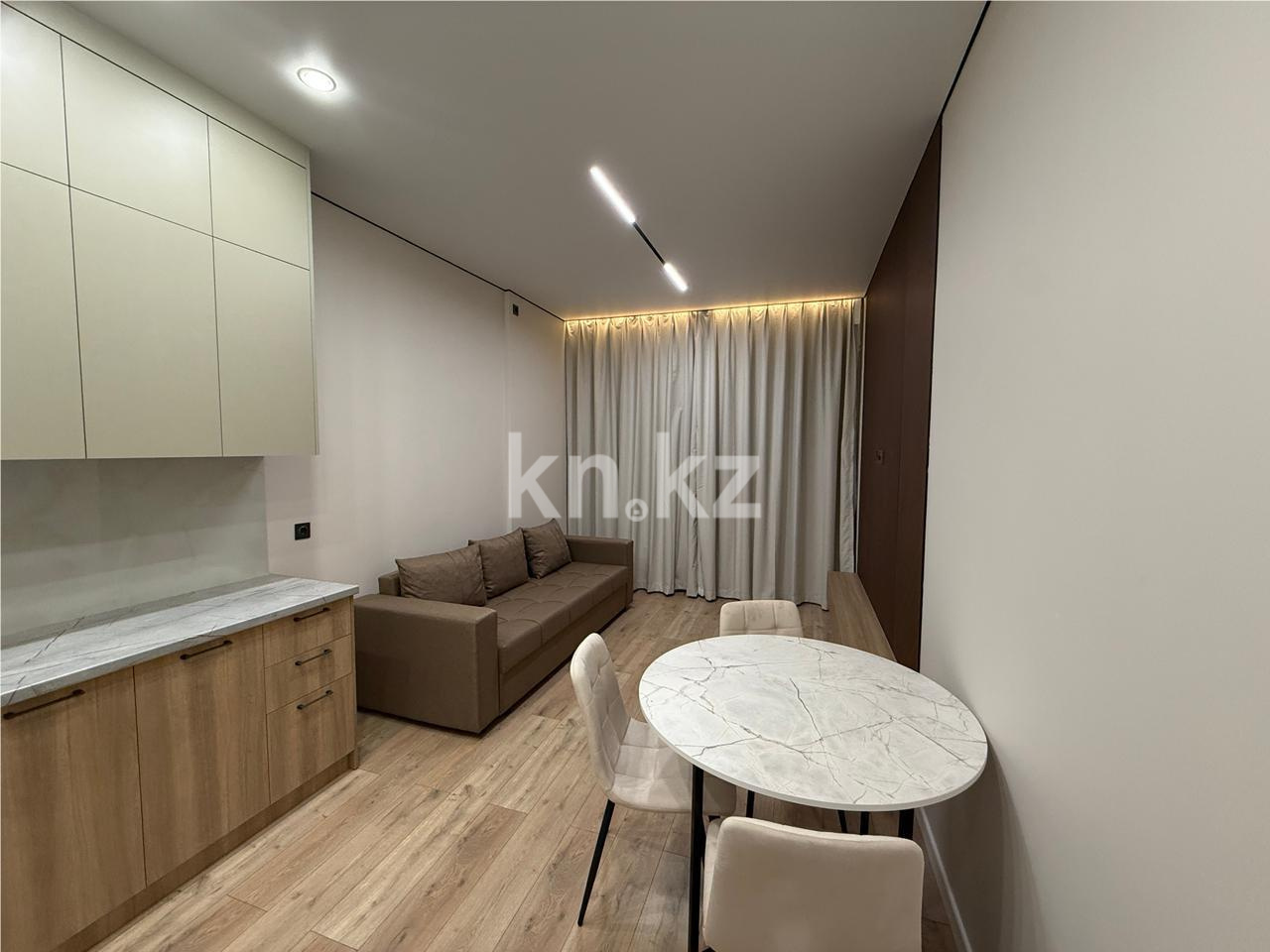 Продажа 2-комнатной квартиры, 42 м² в Астане