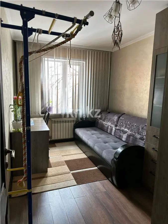 Продажа 4-комнатной квартиры, 74 м², ул. Радостовца, дом  271 в Алматы - фото 3