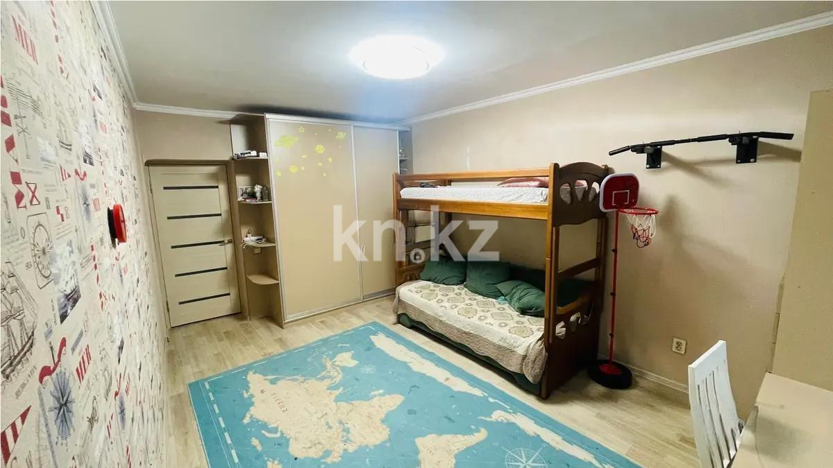 Продажа 3-комнатной квартиры, 80 м², мкр-н Кокжиек, дом  4 в Алматы - фото 3