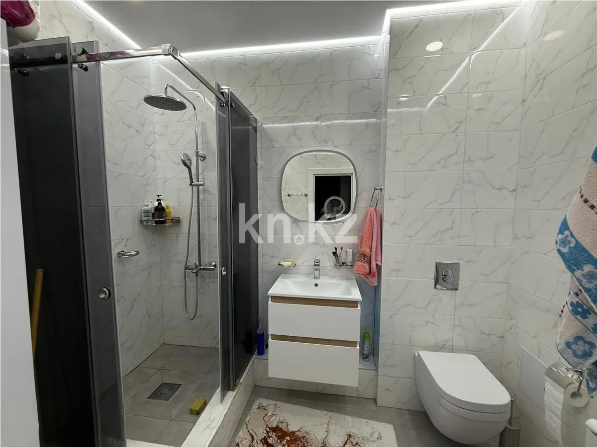 Продажа 3-комнатной квартиры, 70 м² в Алматы - фото 4