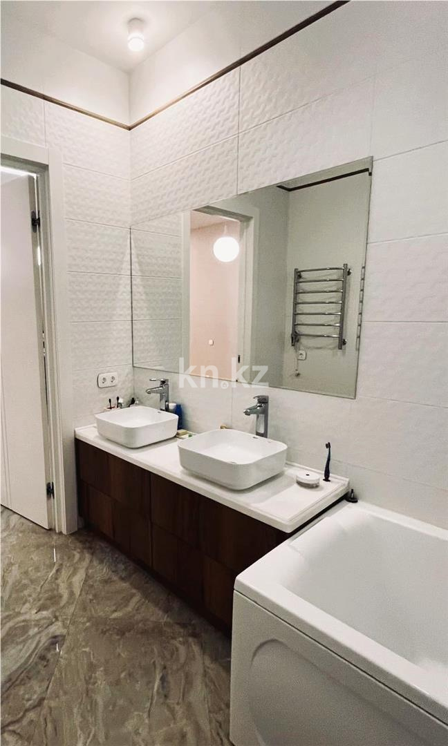 Продажа 4-комнатной квартиры, 151 м², ул. Ботаническая в Караганде - фото 30