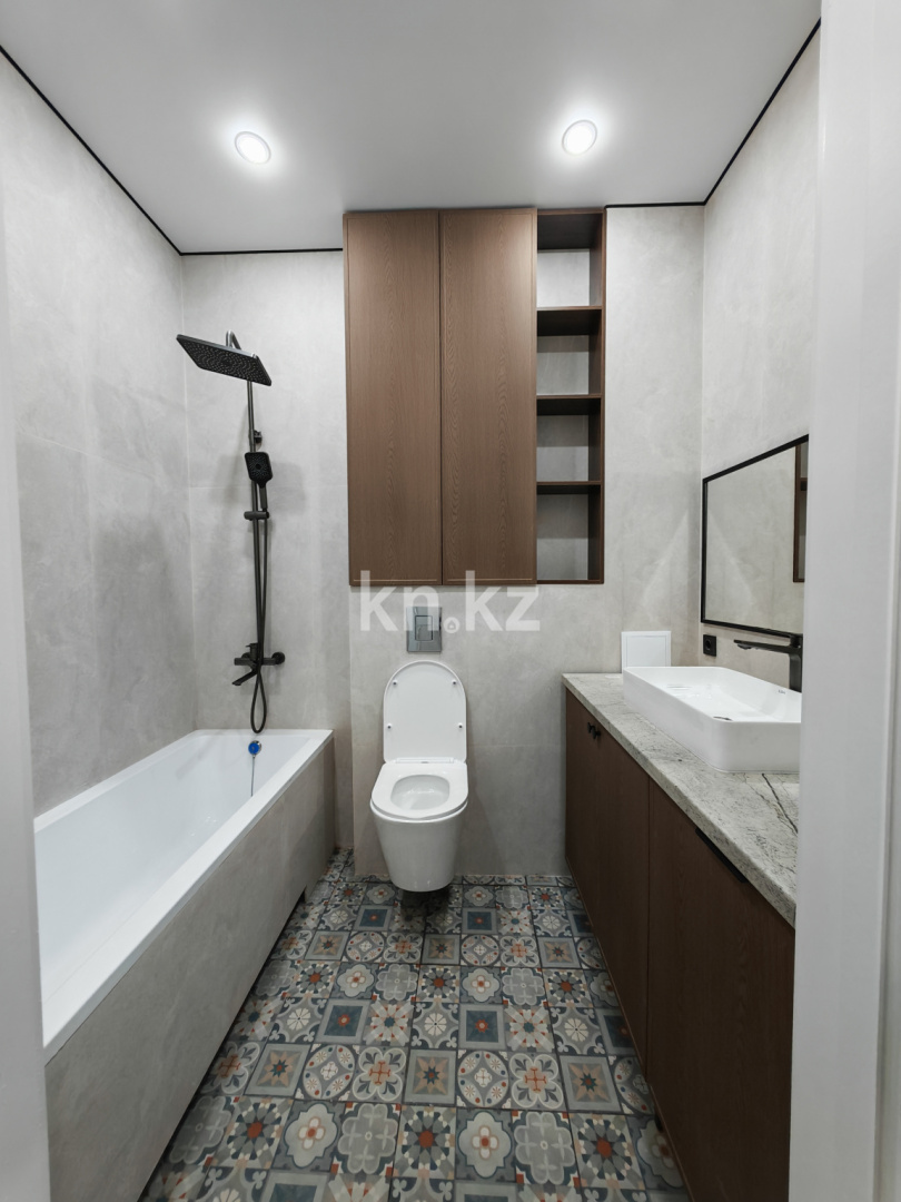 Продажа 3-комнатной квартиры, 68 м², ул. Е-15, дом  13 в Астане - фото 13