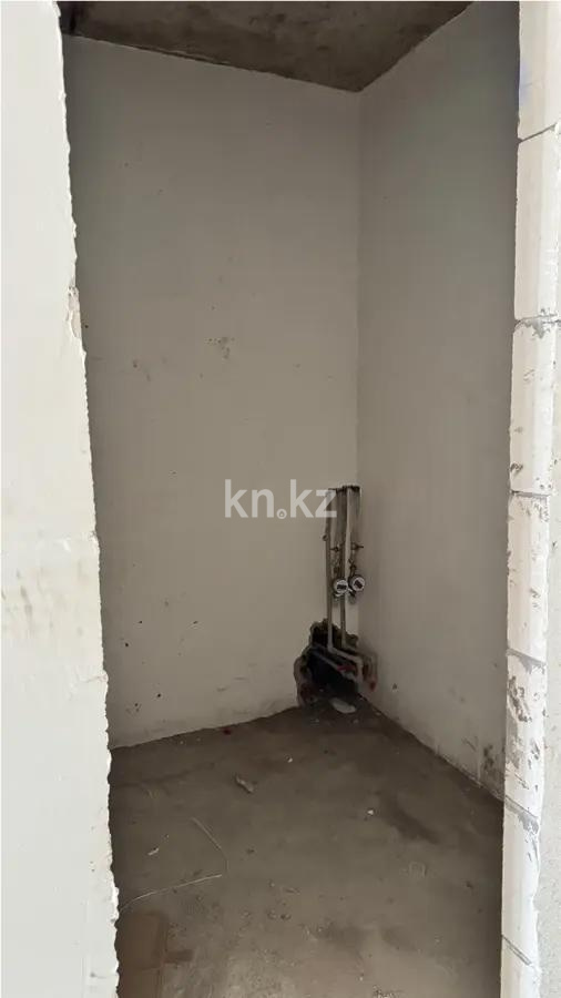 Продажа 1-комнатной квартиры, 30 м², пр. Аль-Фараби, дом  76 в Астане - фото 3